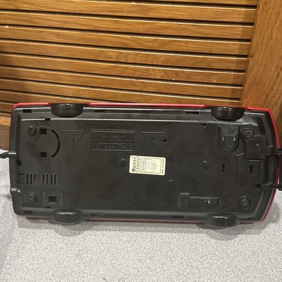 RARE RED SPORTS CAR KINYO VHS VIDEO CASSETTE REWINDER - Picture 8 of 9